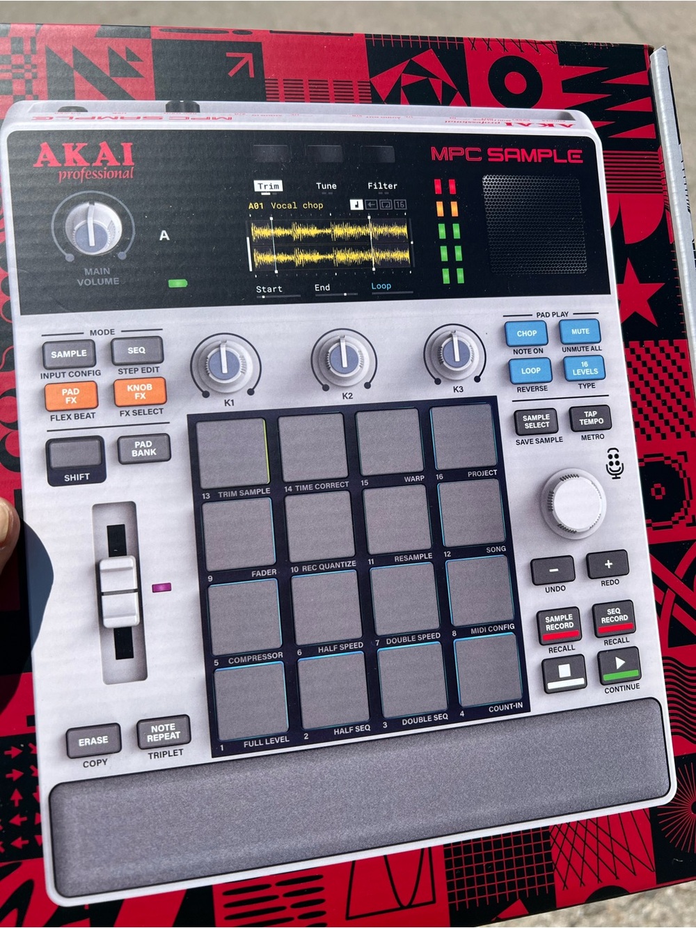 MPC Sample Standalone Sampler with built in speaker and is portable.
